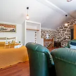 Casa Da Fonte De Pedra *