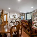 Шале Casa Da Fonte De Pedra *