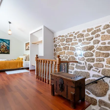 木屋 Casa Da Fonte De Pedra