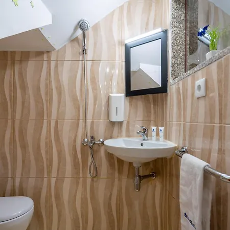 Casa Da Fonte De Pedra 木屋