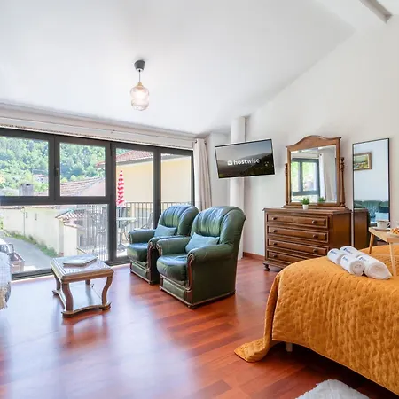 Casa Da Fonte De Pedra Chalé Vieira do Minho