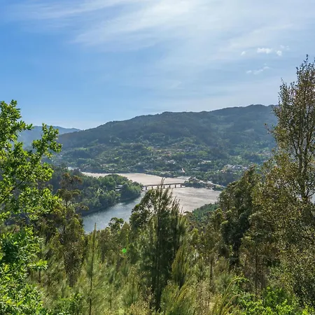 Casa Da Fonte De Pedra Vieira do Minho