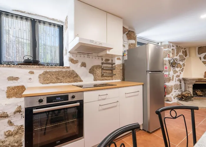 Casa Da Fonte De Pedra 木屋