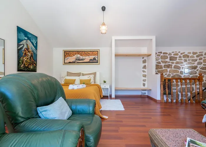 木屋 Casa Da Fonte De Pedra *