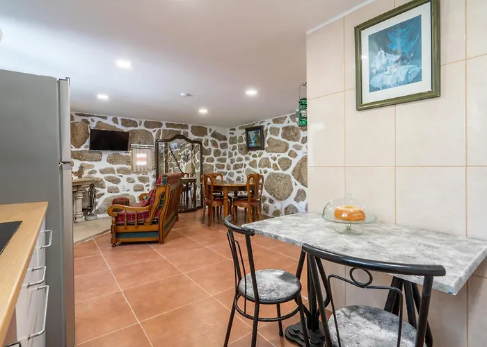 Casa Da Fonte De Pedra 木屋