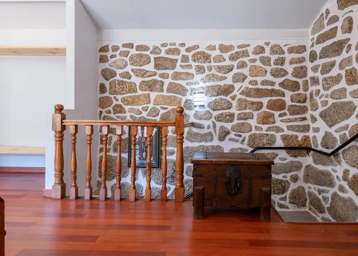 木屋 Casa Da Fonte De Pedra *