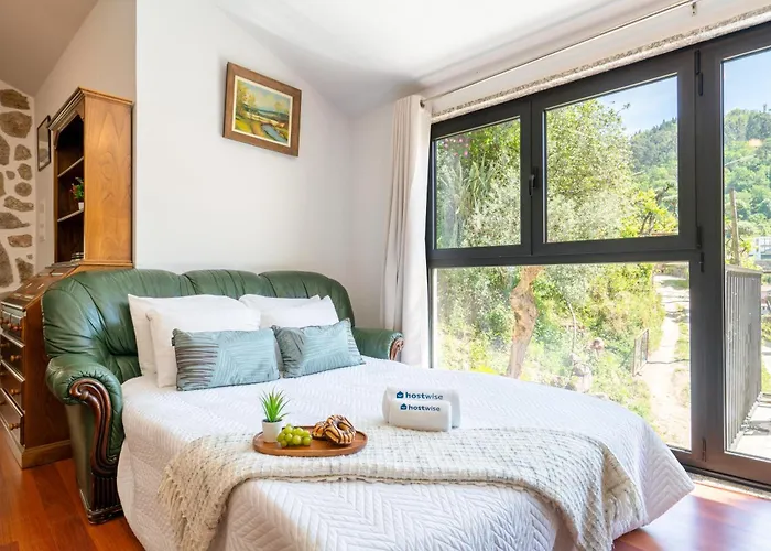 Casa Da Fonte De Pedra 木屋 *