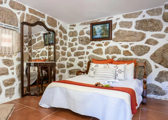 Casa Da Fonte De Pedra 木屋 维埃拉·多米尼奥