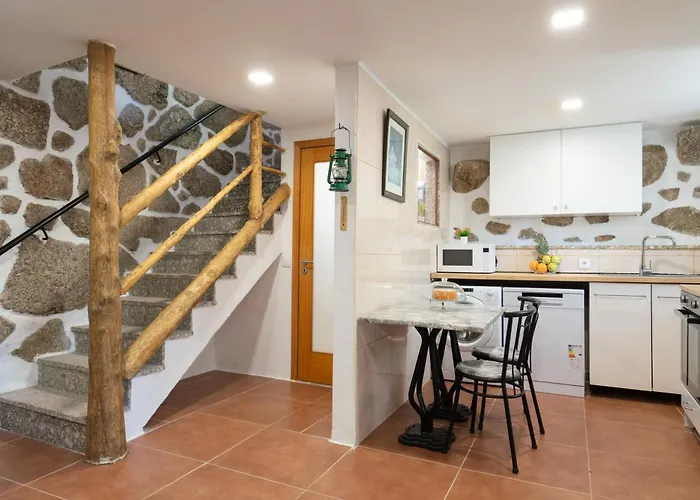 木屋 Casa Da Fonte De Pedra